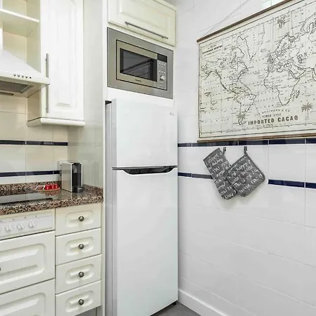 Spacious & Authentic By Rems